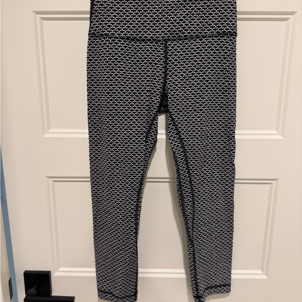 lululemon athletica Black and White Patterned Align Leggings - 21 inch